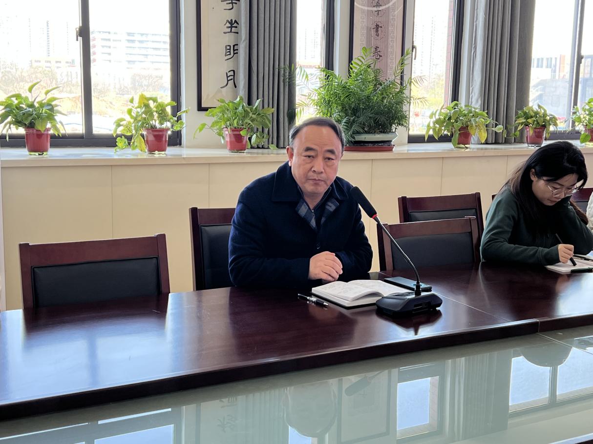 班主任会新闻稿_html_m6a38ec5e.jpg