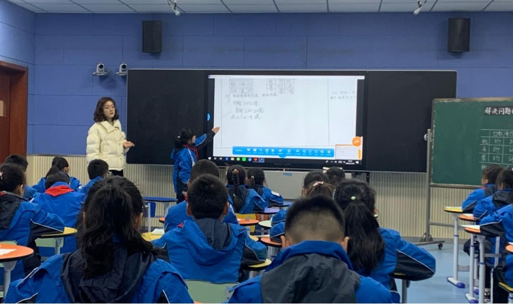 【知行晓庄】以教促思维 以研共成长——“以‘自动课堂’为抓手，提升学生核心素养”校本教研活动（二）