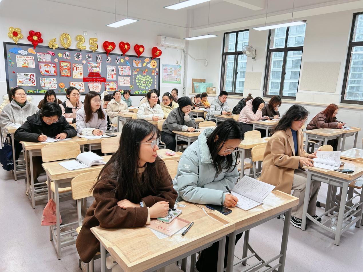【知行晓庄】研课程纲要新航向 探语文教学新路径——南京市晓庄小学（行知校区）语文组专题研修活动（五）