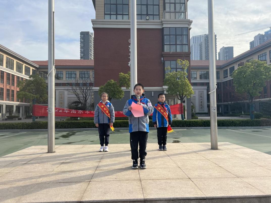 第15周新闻稿_html_50f2949e.jpg