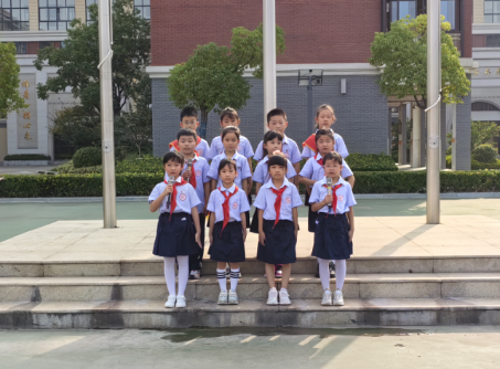 第三周晨会新闻稿599.png