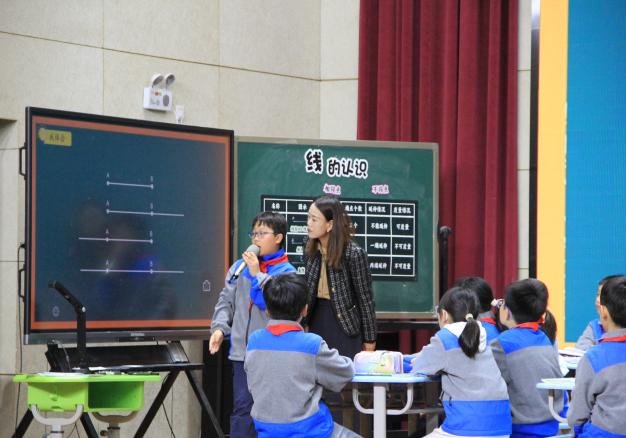 2025.10.30 数学活动报道_html_m78bcd9bb.jpg