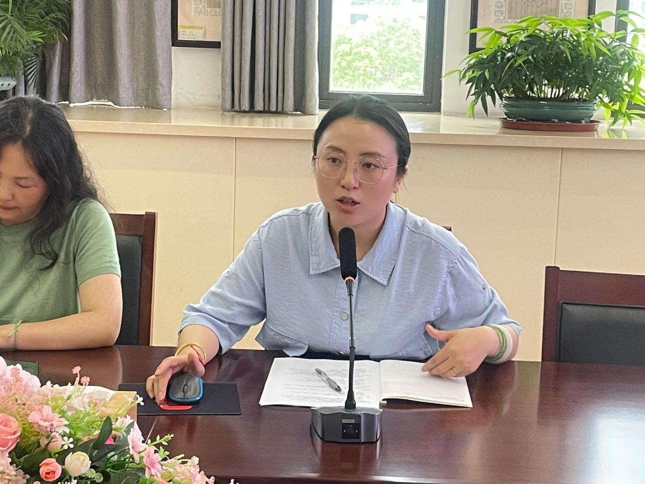 20250611 班主任例会_html_290ec06.jpg