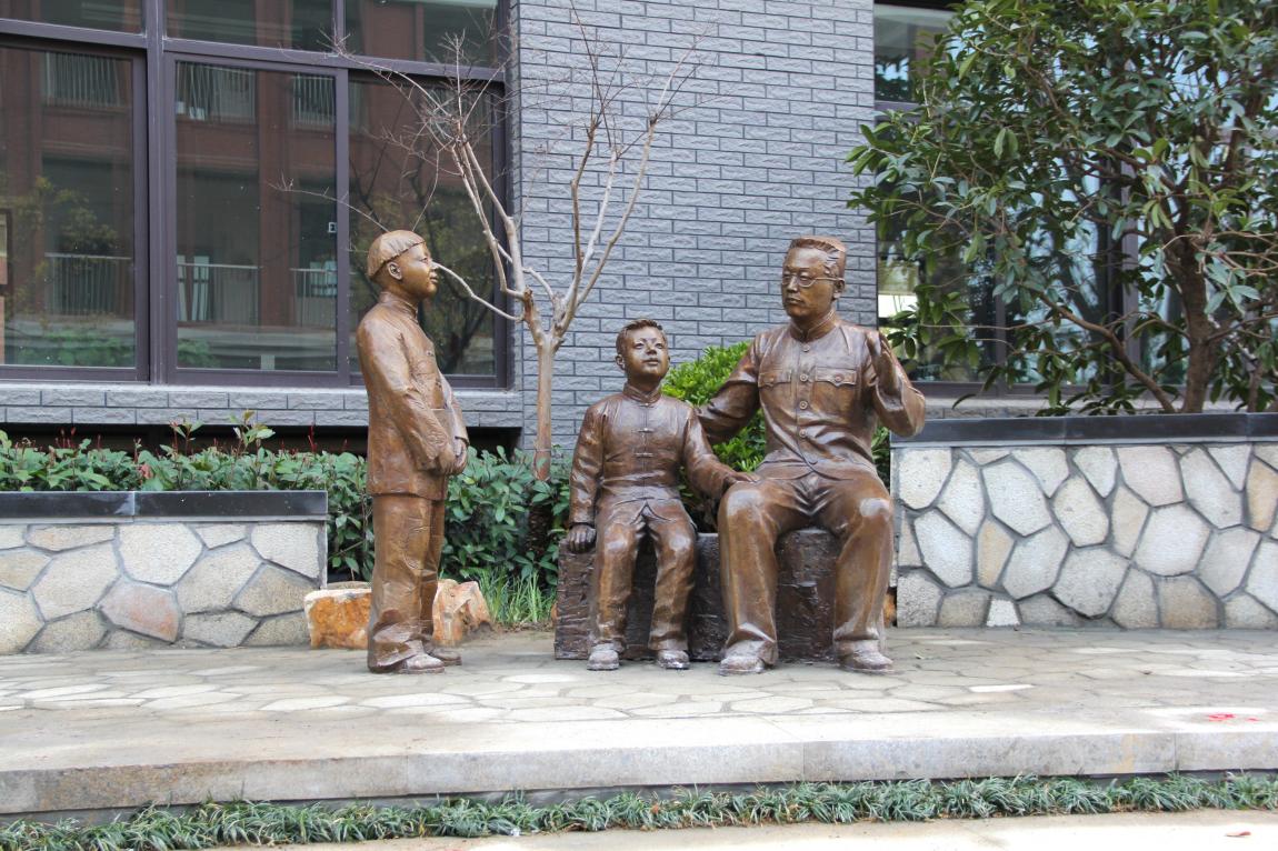 纪念活动新闻稿_html_6a43067c.jpg