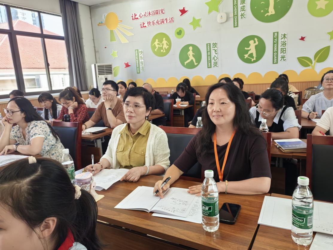 【知行晓庄】守护生命成长 点亮心灵之光——记栖霞区小学心理学科教研暨戴志梅德育名师工作室活动