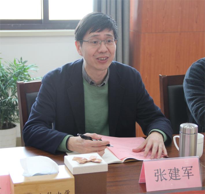 南京晓庄学院美术学院、南京市晓庄小学深度合作共建教师发展示范基地校授牌仪式新闻稿_html_2cba013e.jpg