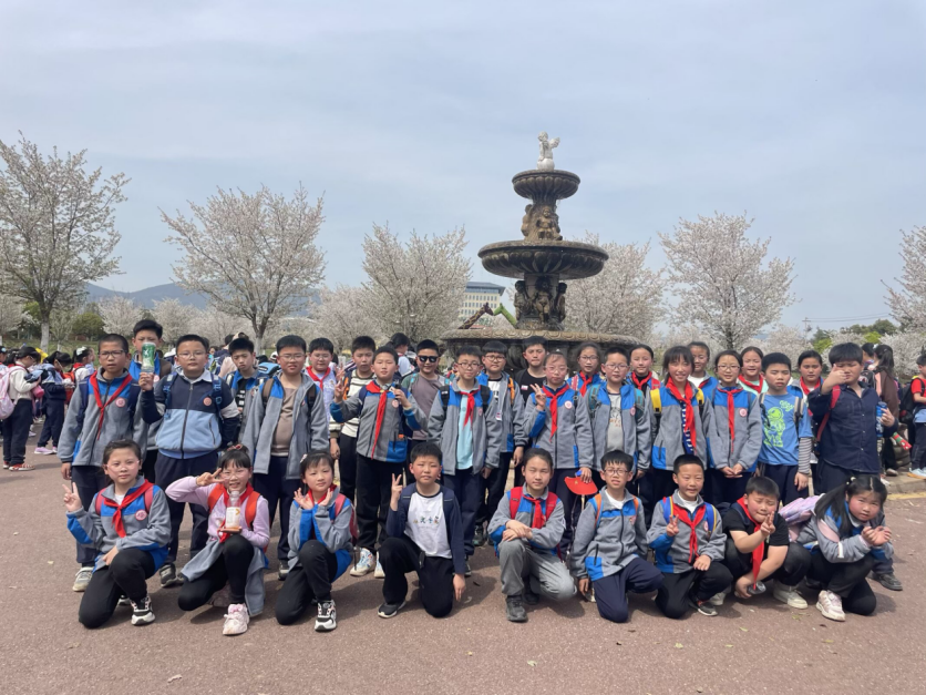 开学典礼新闻稿_html_22d14257.png