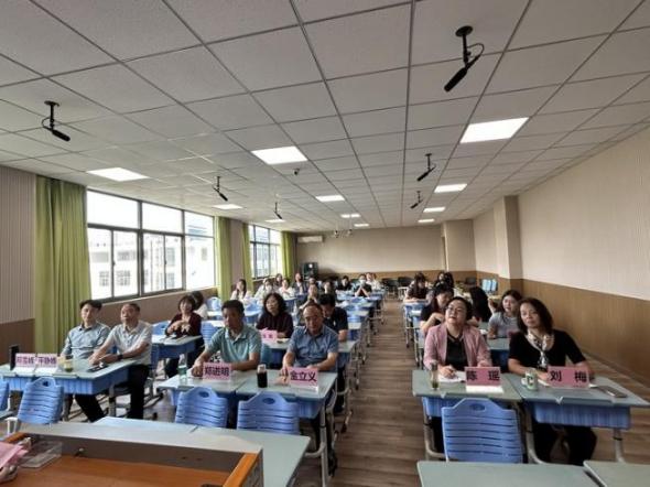 【金立义名师工作室】共研新课标 赋能新课堂  ——金立义工作室送教六合区实验小学八百桥分校