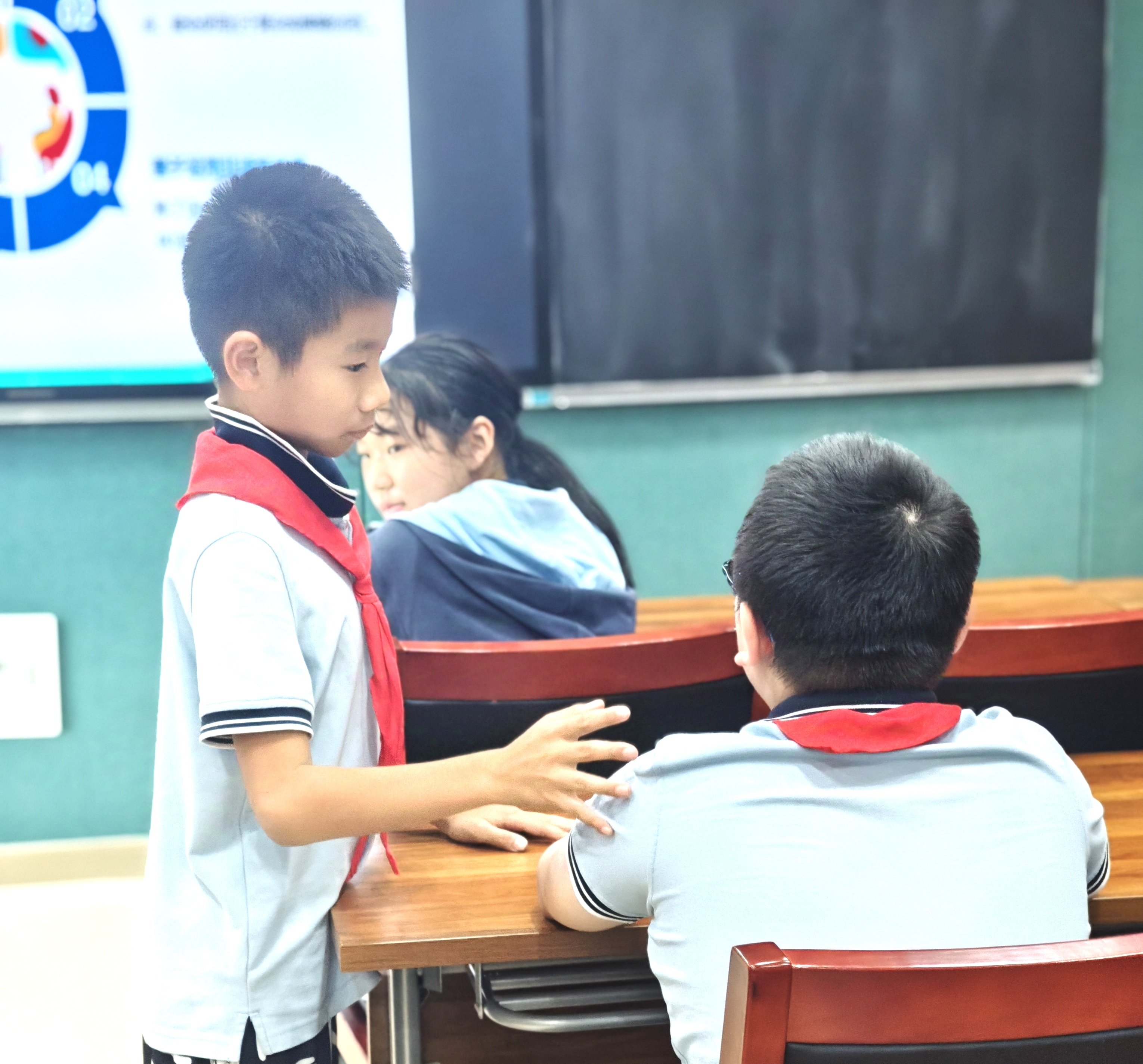 20240926“心”光闪闪，共筑心灵港湾——南京市晓庄小学行知校区心理委员培训会_html_625ce3f8.jpg