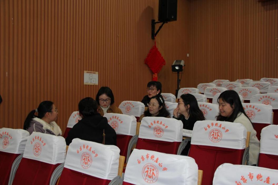 20241129 11月27日德育活动新闻稿（改）_html_7ec5c6ca.jpg