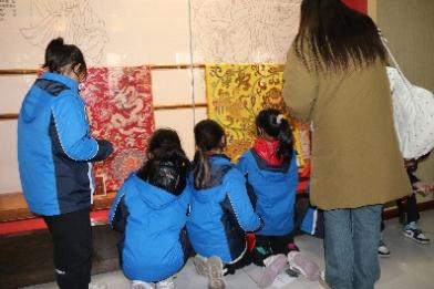 20240205    9.织梦云锦 乐享非遗_html_5f2606e5.jpg