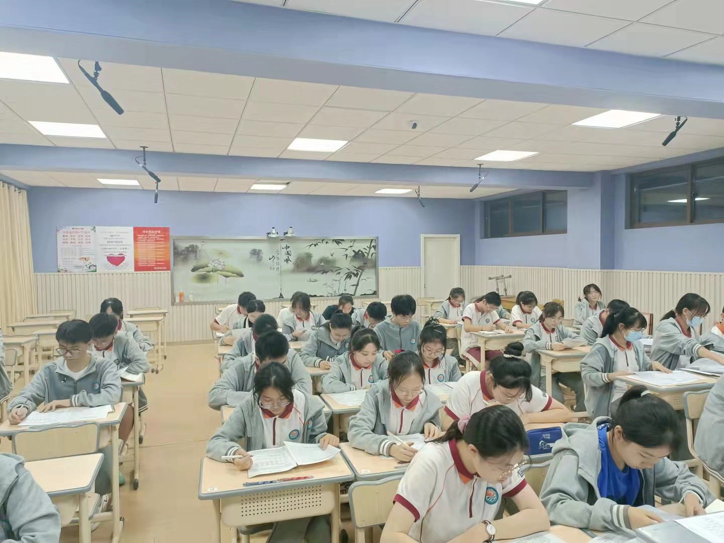 照片2.jpg 照片2.jpg