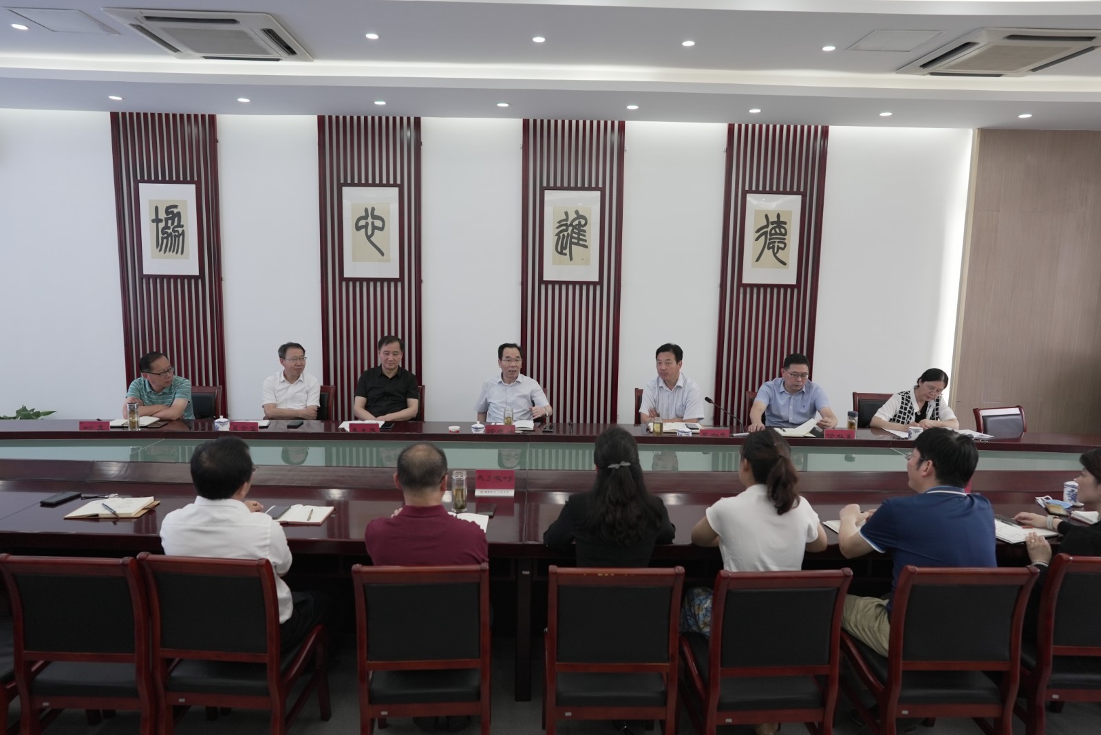 【协进燕中】聚焦高品质 共谋新发展 ——区教育局徐观林局长一行莅临燕中调研指导