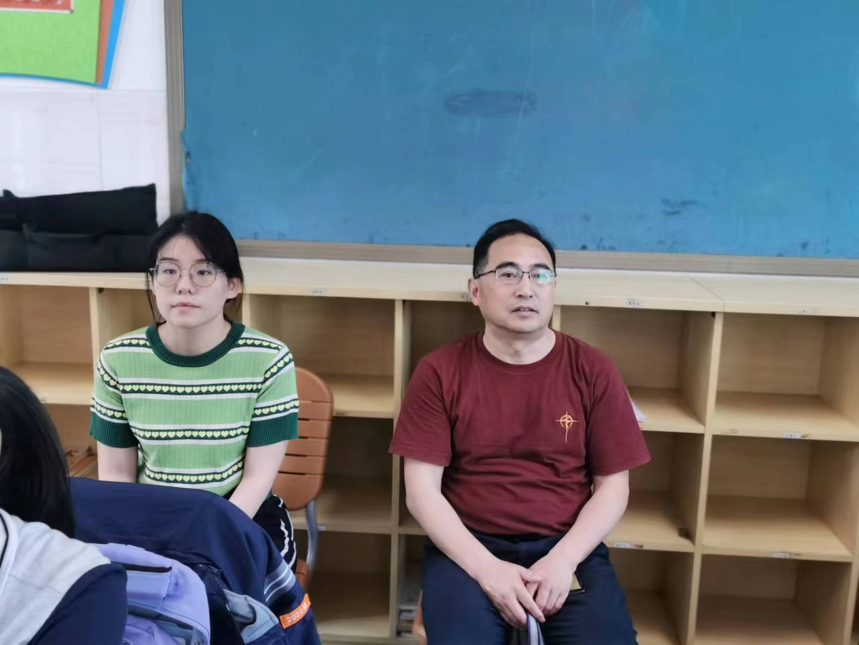2023.6.12思政引领 逐梦前行——区教育系统关工委思政课走进实初尧化课堂_html_2988c66a.jpg
