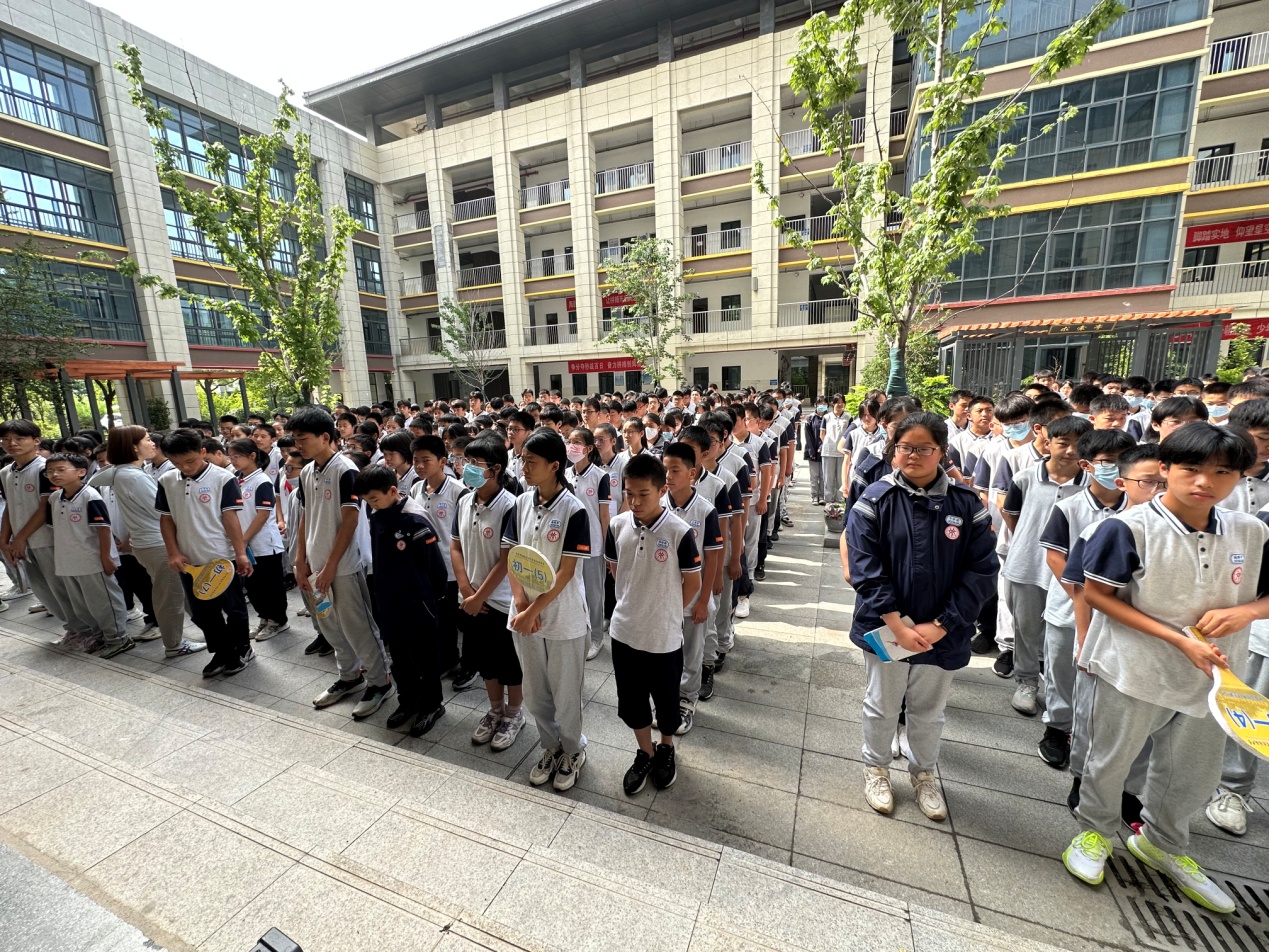 晨勉30_html_m220abf64.jpg