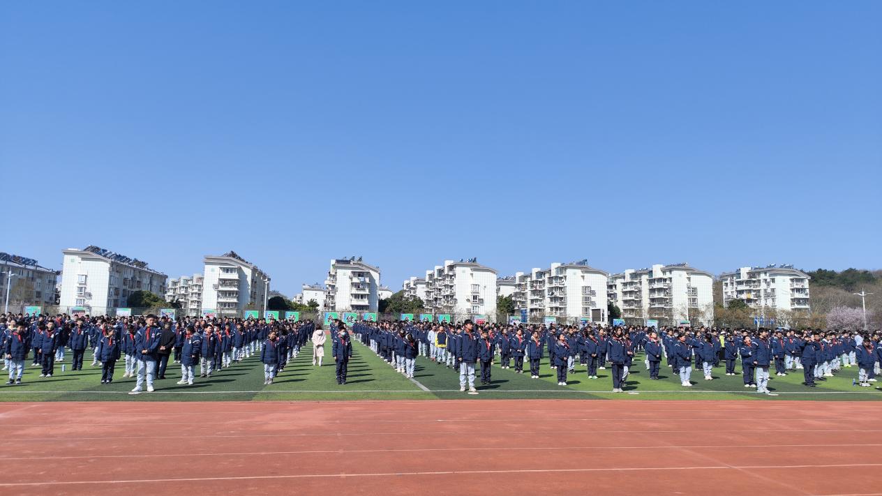 3.17班主任节活动报道_html_m28b26cff.jpg
