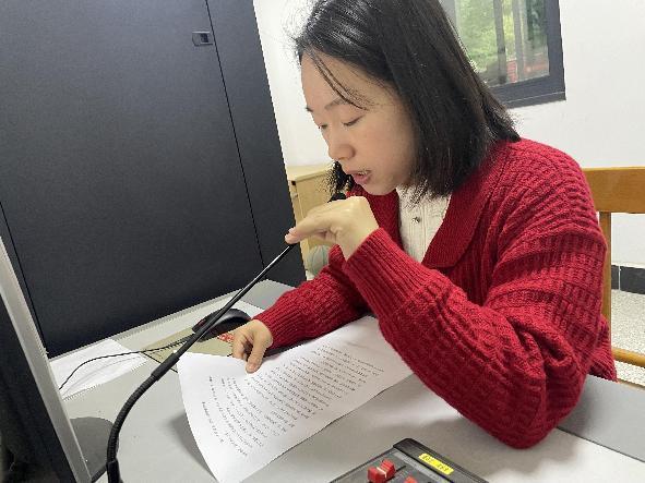 11升旗仪式报道20230423_html_4d4d50a2.jpg