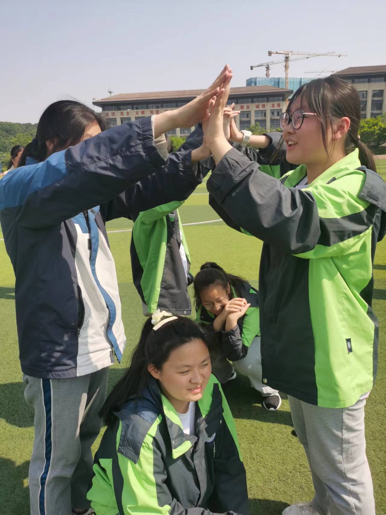 新建 Microsoft Office Word 文档_html_m5867c12a.jpg