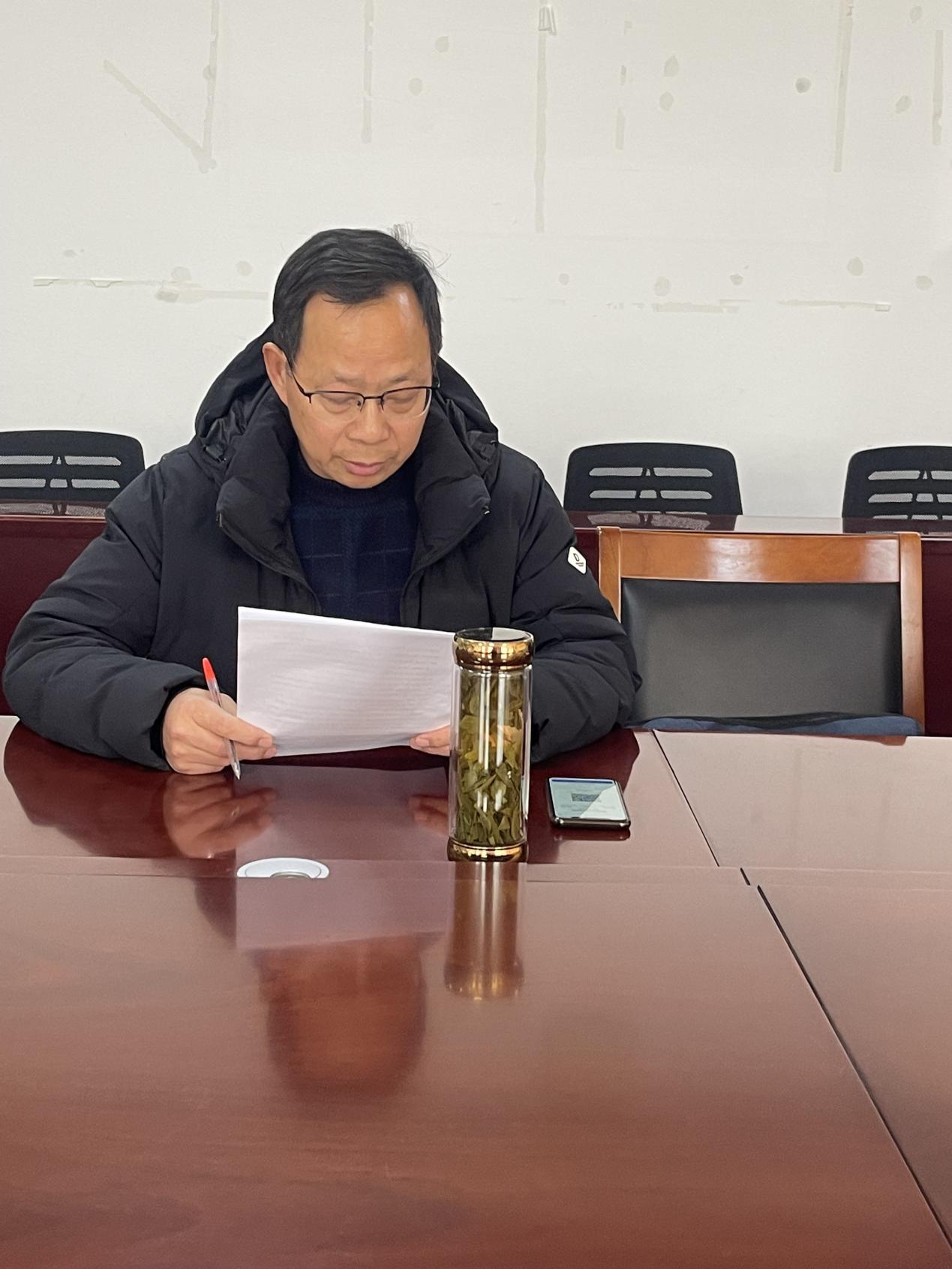 南京市栖霞区实验初级中学离退休党支部_html_207ba44d.jpg