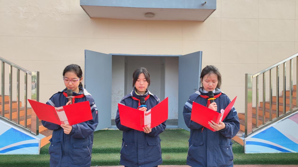 10.27报道 (5)_html_751733b0.jpg