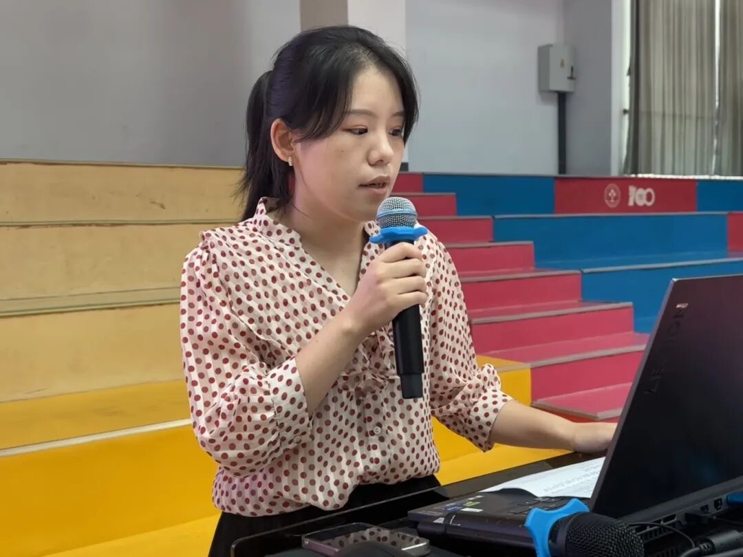 8.10 新程已启 梦想待追——实初尧化2025级初一暑期家长会_html_m3c6378eb.jpg