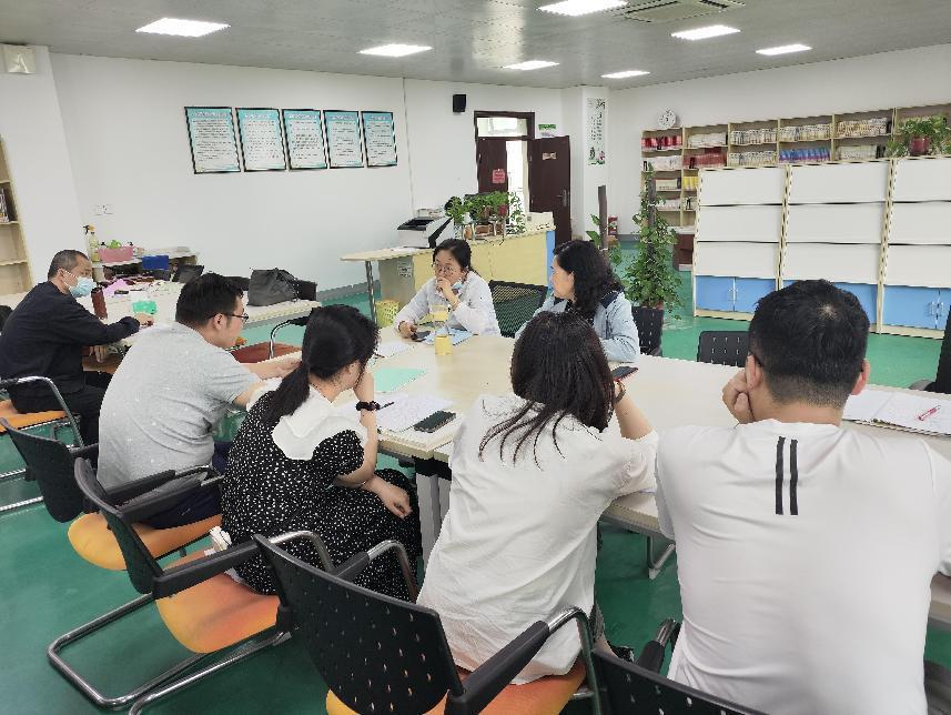 20230522【融进实园】教学视导促成长，钻研磨练备中考--热烈欢迎栖霞区教师发展中心莅临我校视导 新闻稿_html_614c770f.jpg