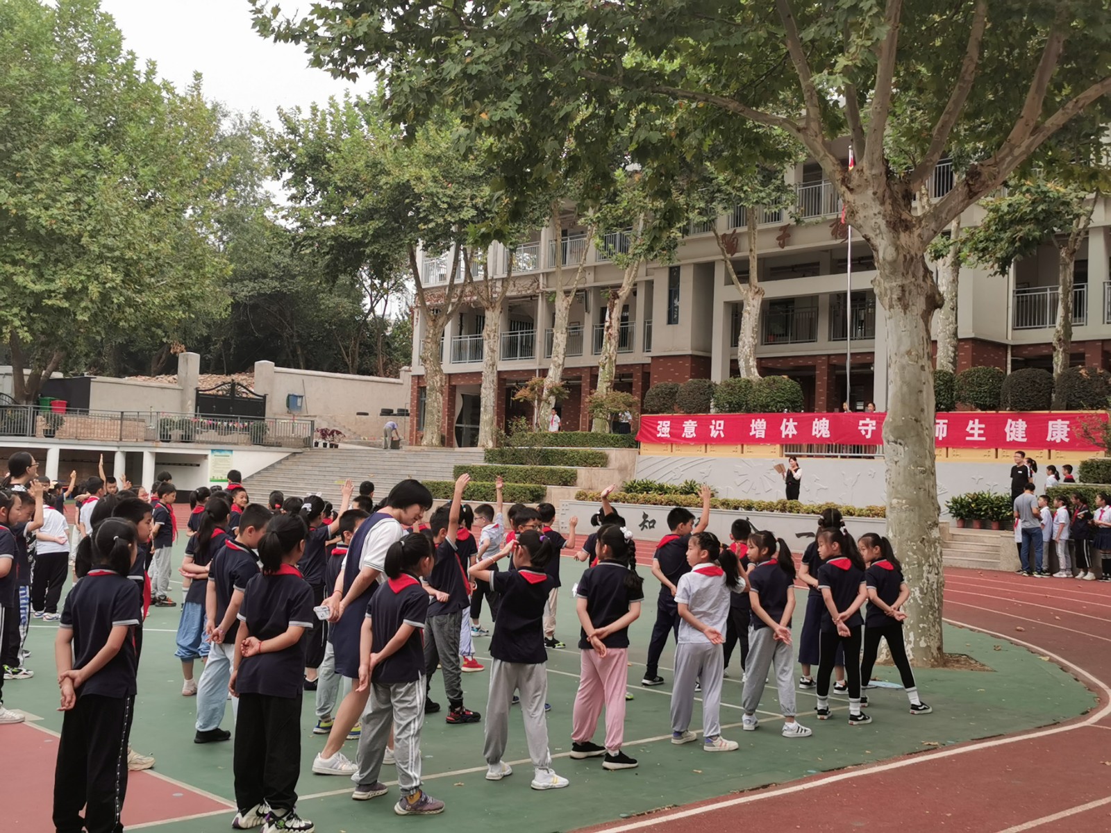 图3.jpg