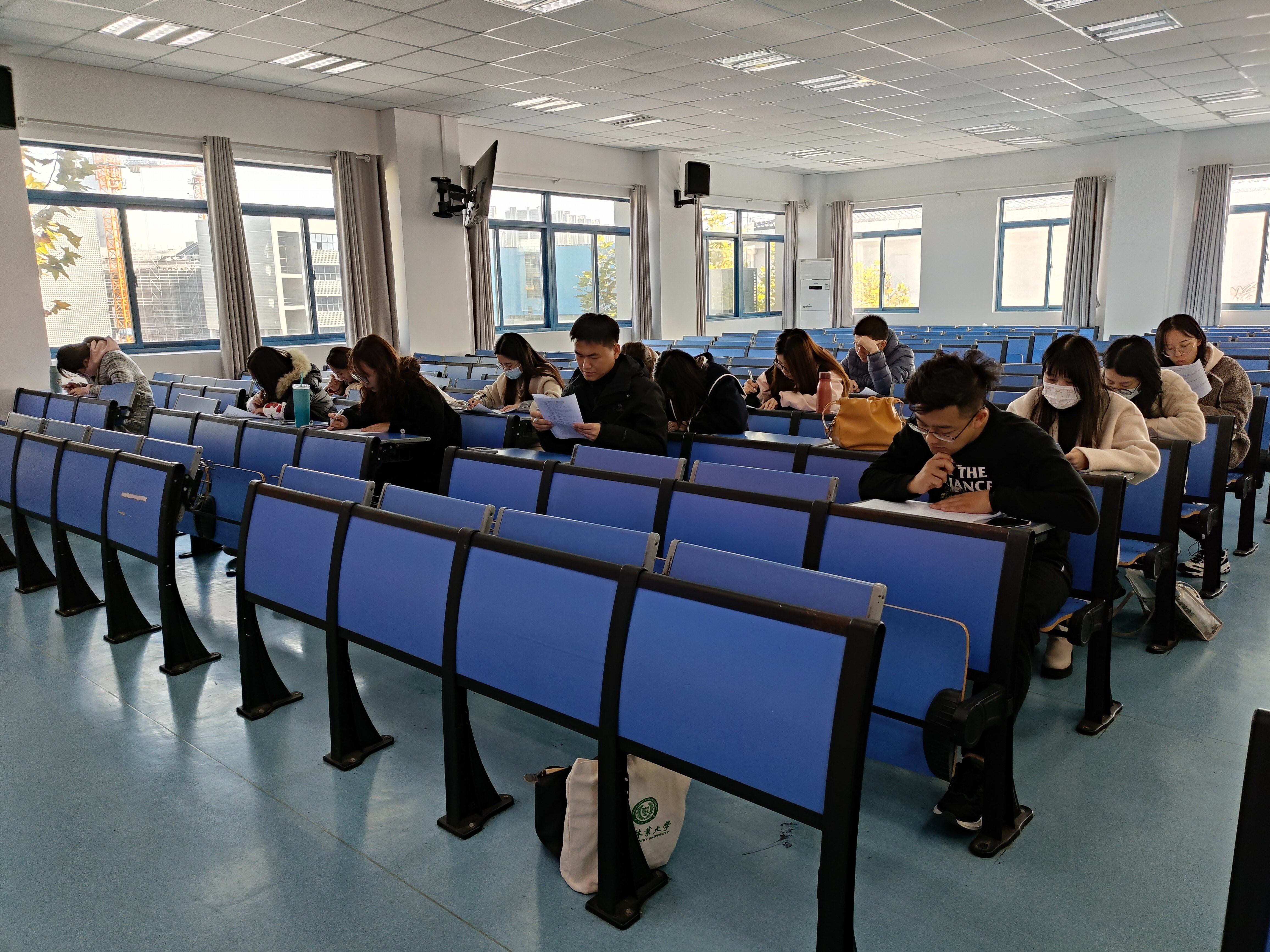 11.17南京晓庄学院附属小学第三届教科研素养大赛培训暨选拔赛（新闻稿_html_3c9cb66a.jpg