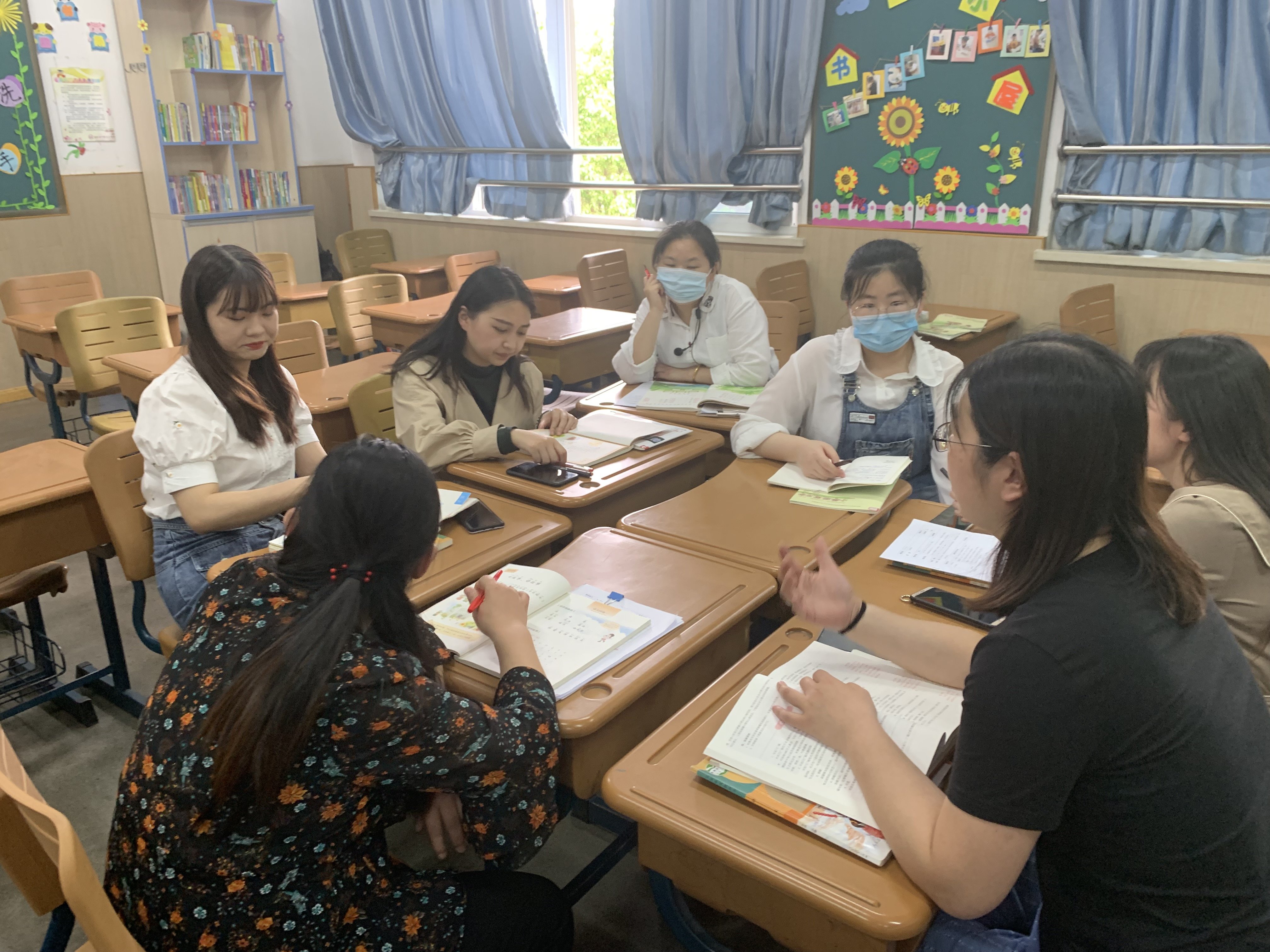 丁小低段语文复学教研活动（二）报道_html_2075a498.jpg