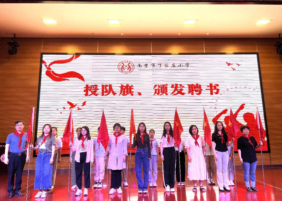 【丁香汉声·学生成长营】建功新时代 争做好队员_html_m6b1a66ce.jpg