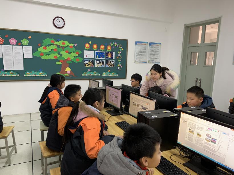 3月社团_html_m4ea1b7b9.jpg
