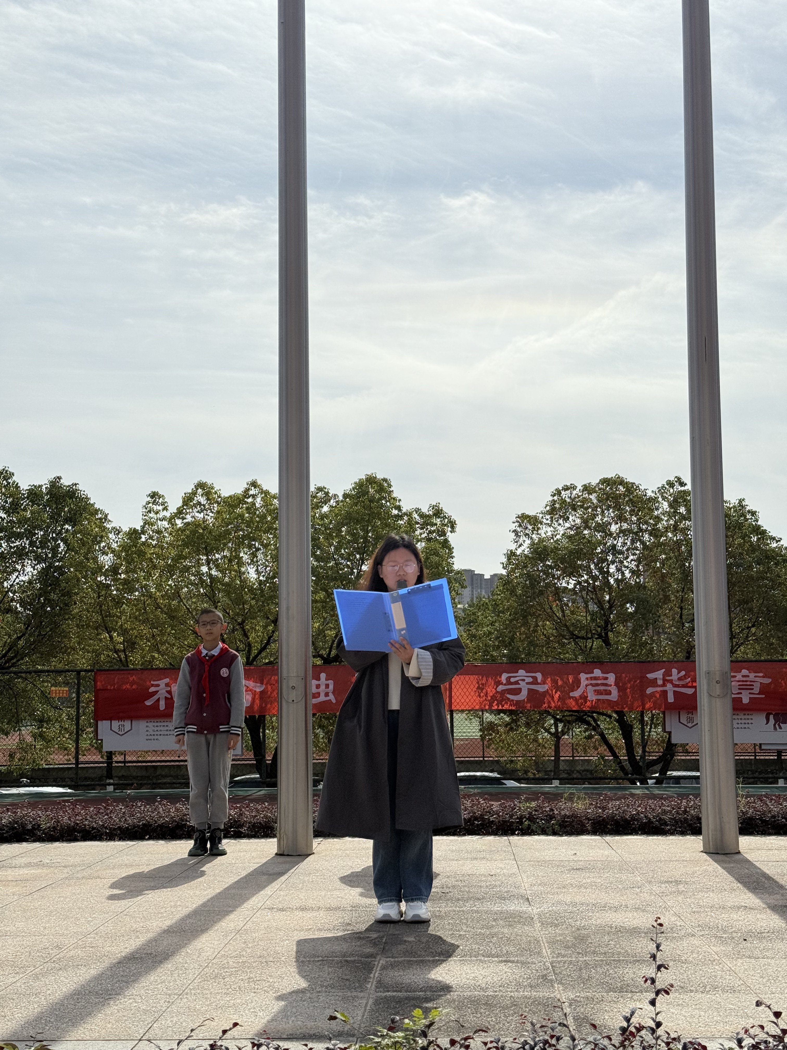 【丁香汉声 学生成长营】消防安全,从我做起_html_2bcd1c4c.jpg