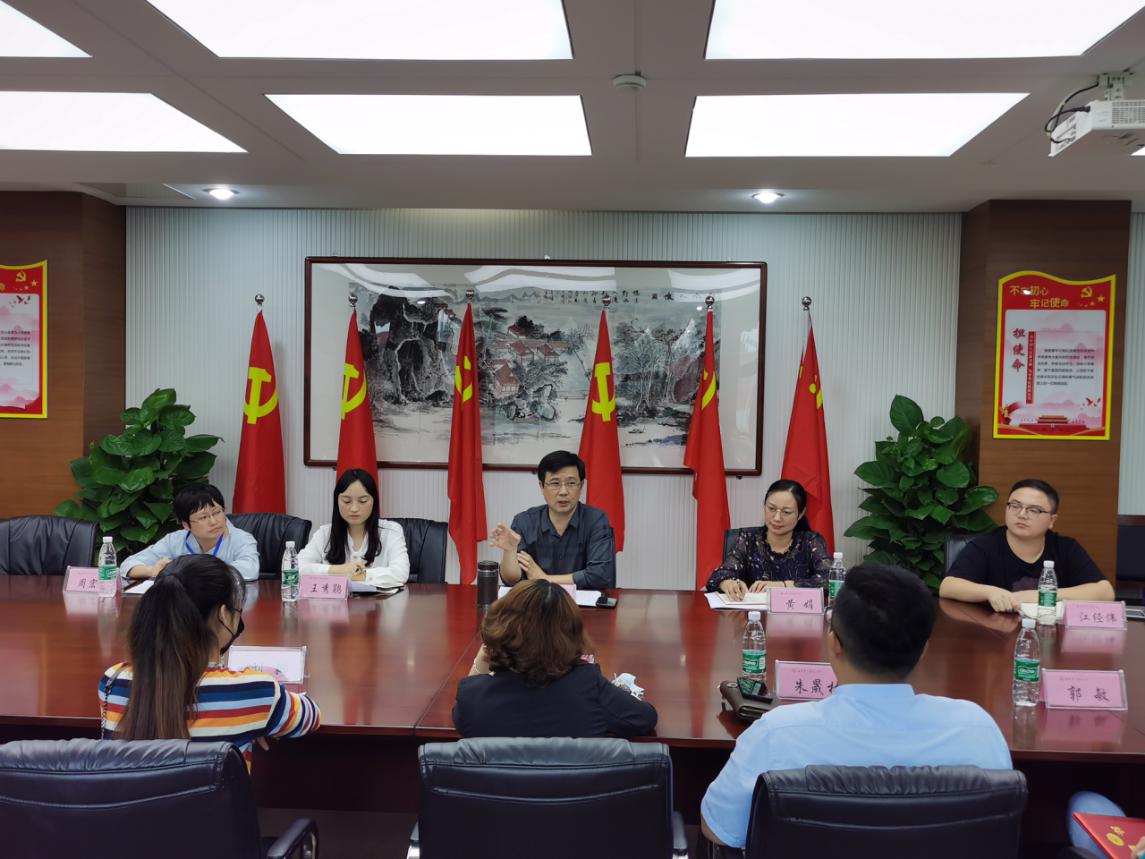 【丁香汉声】心手相牵 家校共育(2)_html_7319b459.jpg