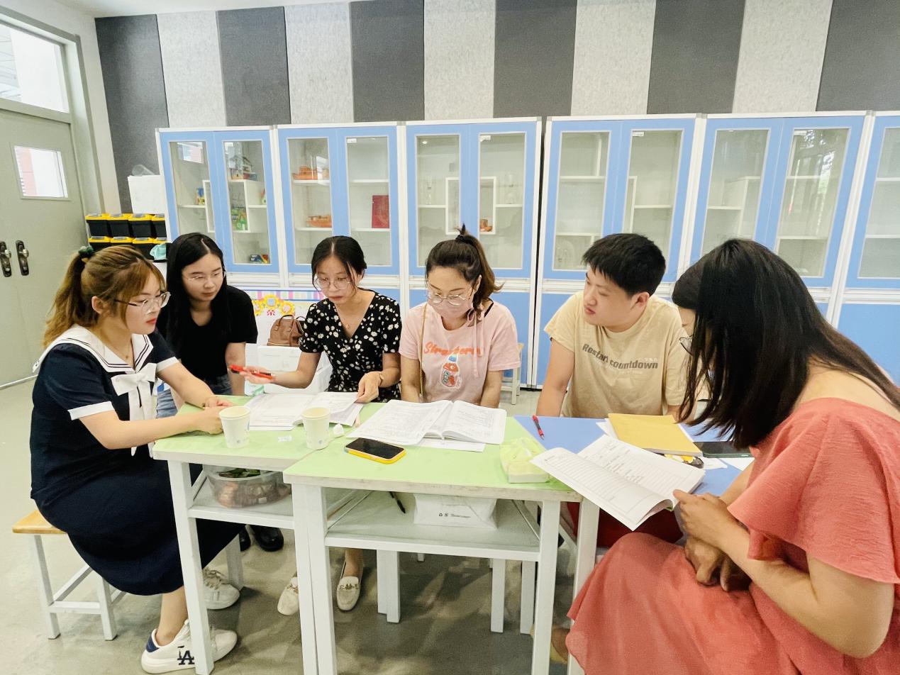 【迈小集团&middot;教学】 展课堂风采，助新秀成长_html_m29c7a170.jpg