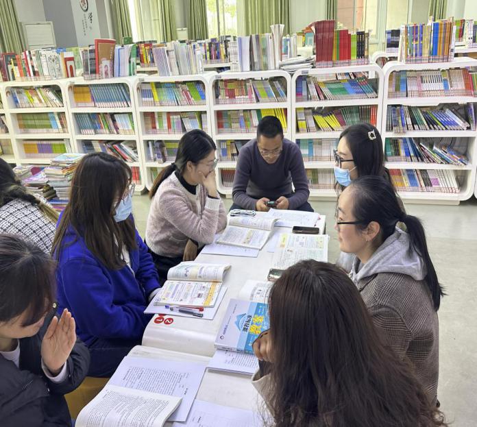数学集体备课报道_html_m42908d35.jpg