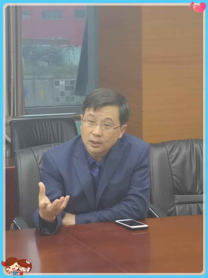 六语第五次备课报道_html_m17d617c9.jpg