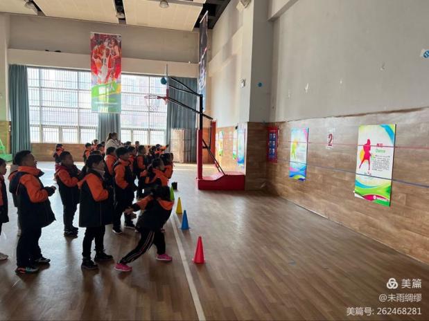 赛课报道_html_53d56d42.jpg