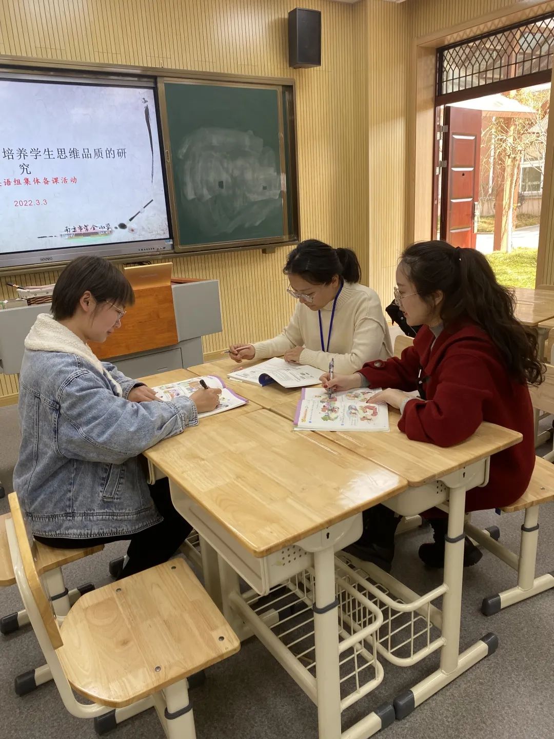 英语组_html_m2dec69b7.jpg