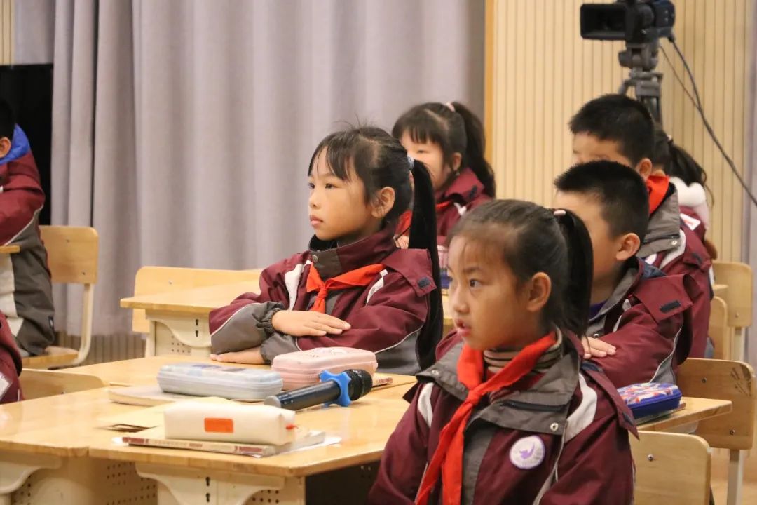我与名师_html_m3dee230d.jpg