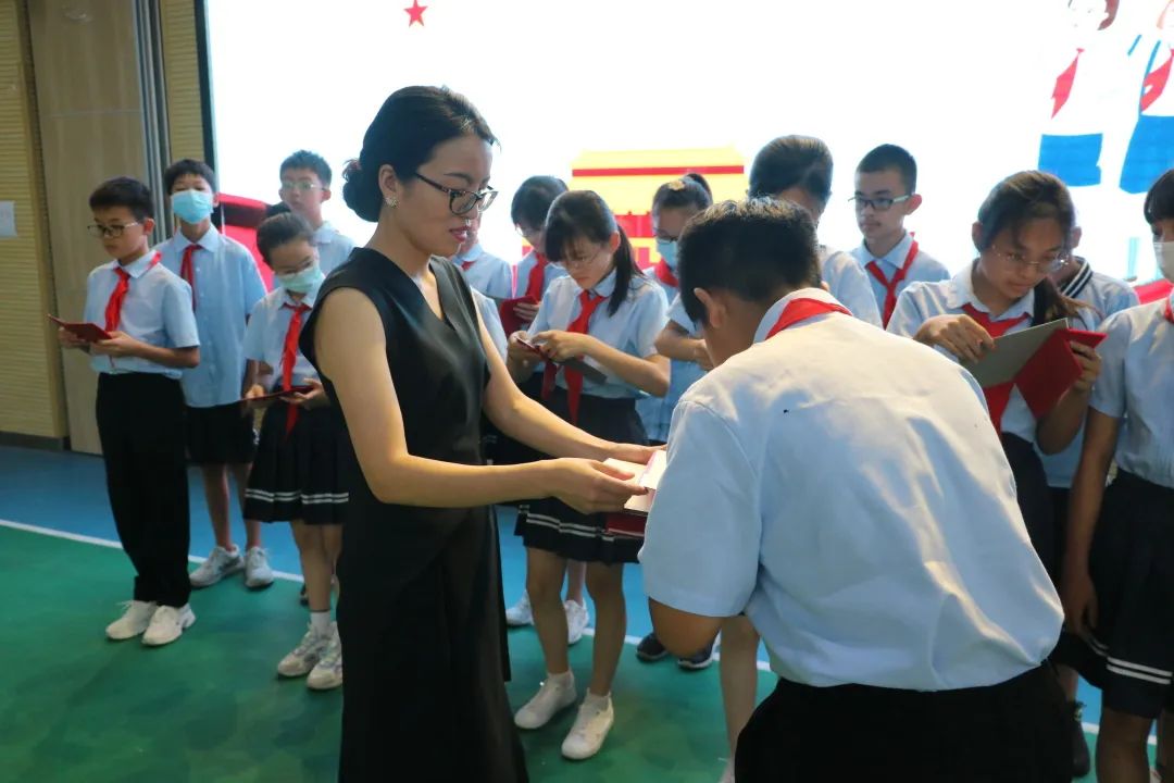 毕业典礼_html_22ee7d57.jpg