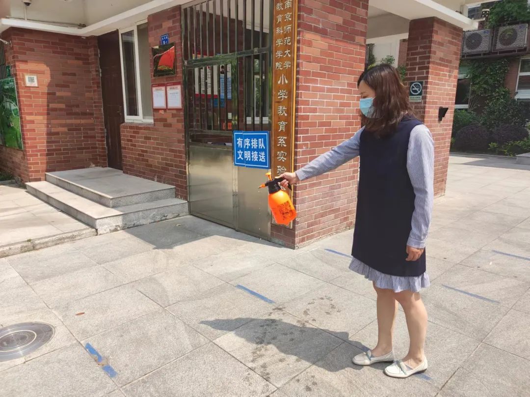疫情_html_m265d2bbf.jpg