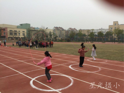 跳绳照片.jpg