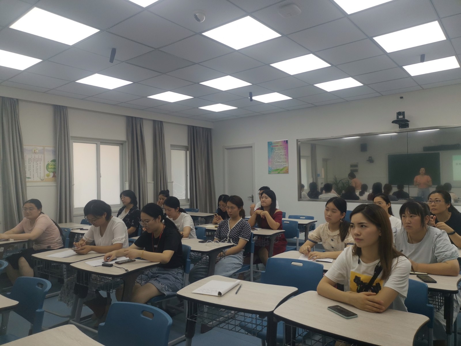 【星光摄小】凝心聚力，“心”海起航——摄山星城小学天佐路校区期初心理工作会议