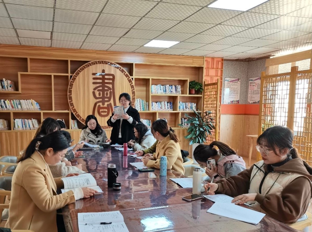 邵老师说课.JPG