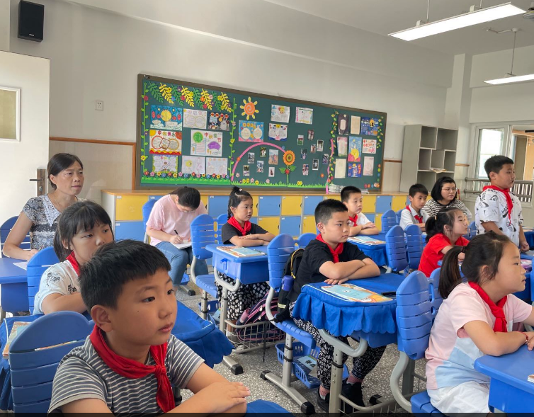 【星光摄小】跟进促成长，新秀展风采——天佐路校区职初教师跟进系列报道（一）