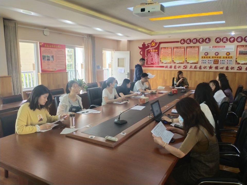 照片2.JPG