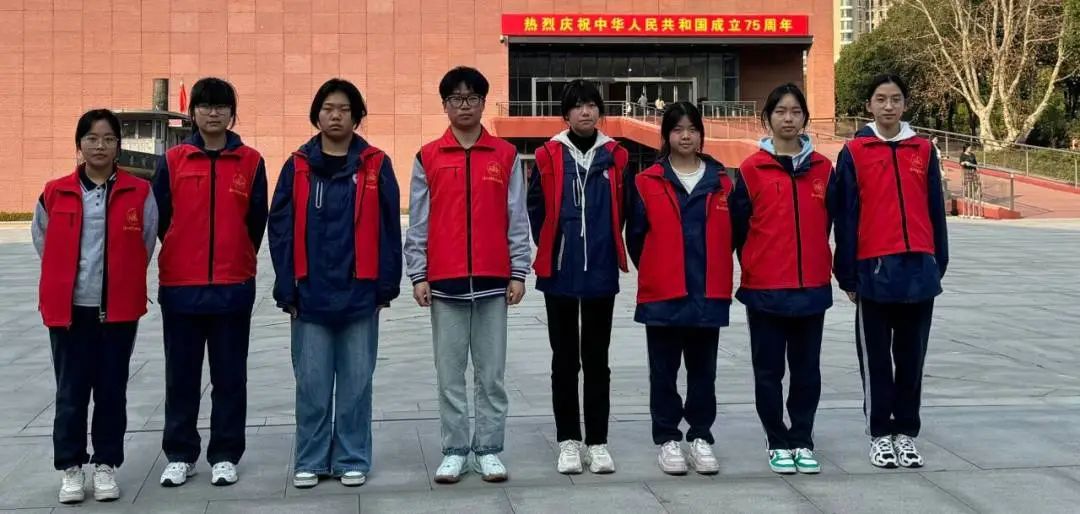 【栖中团委】“学雷锋”志愿服务，传承红色精神与绿色理念