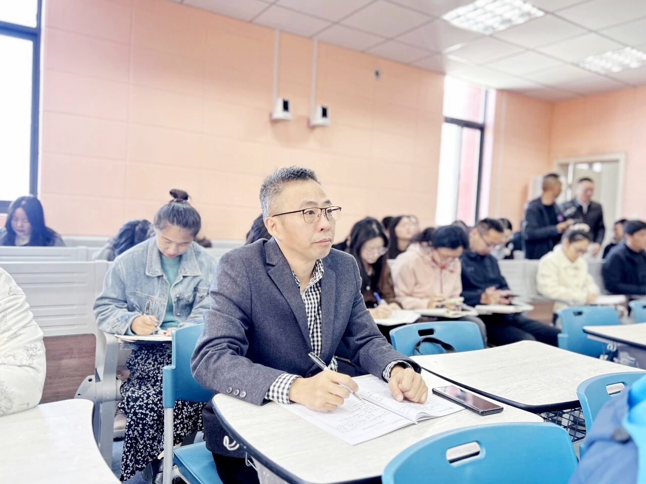 图片7.png 图片7.png