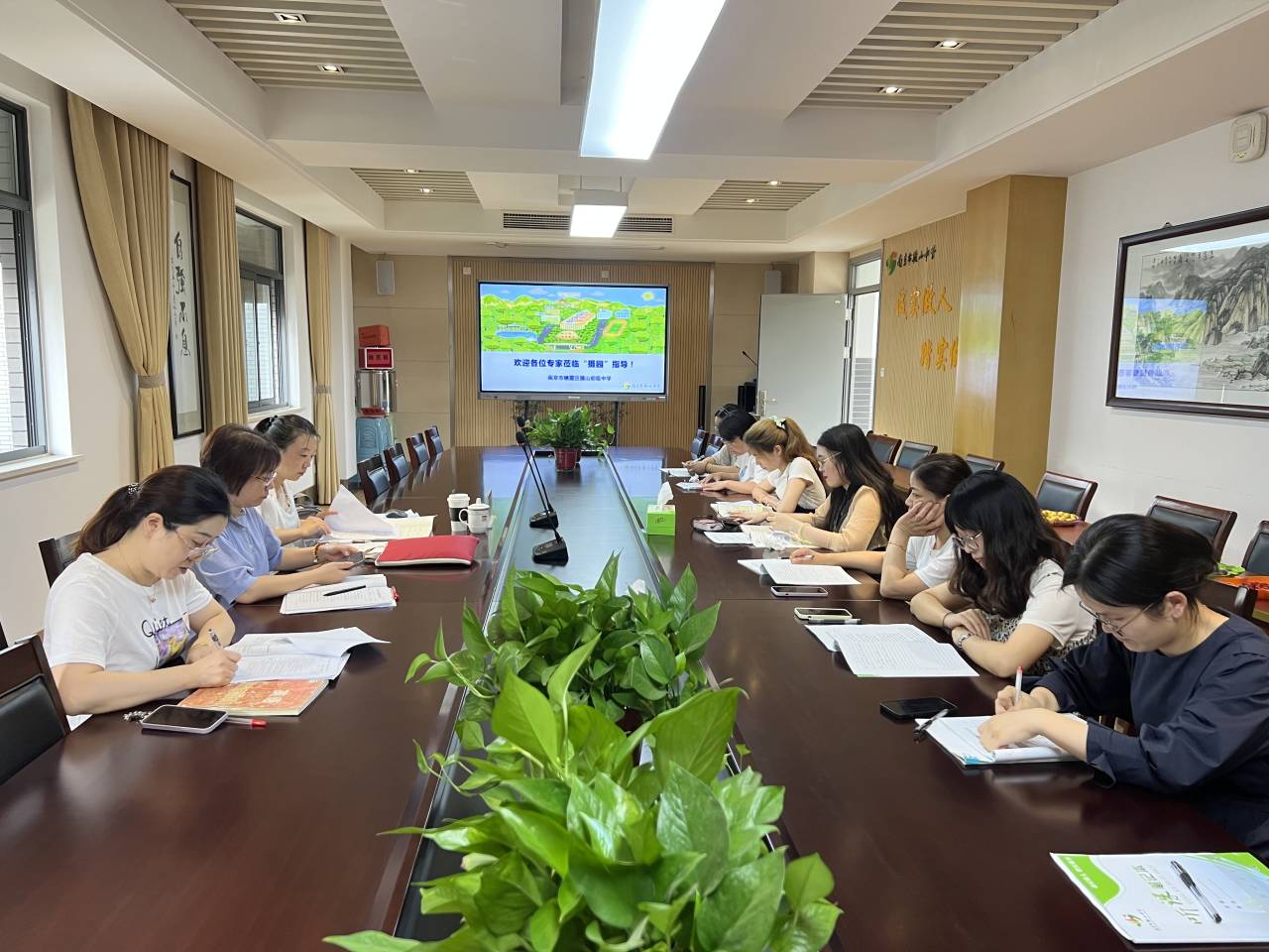 聚焦新课标 实施精准教学_html_192bd45d.jpg