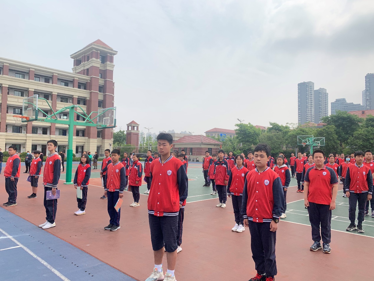 【安全伯乐】南京市伯乐中学开展5.12防灾减灾安全教育活动_html_m38b491bc.jpg